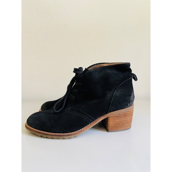 Biala Suede Lace up booties - Picture 4 of 7
